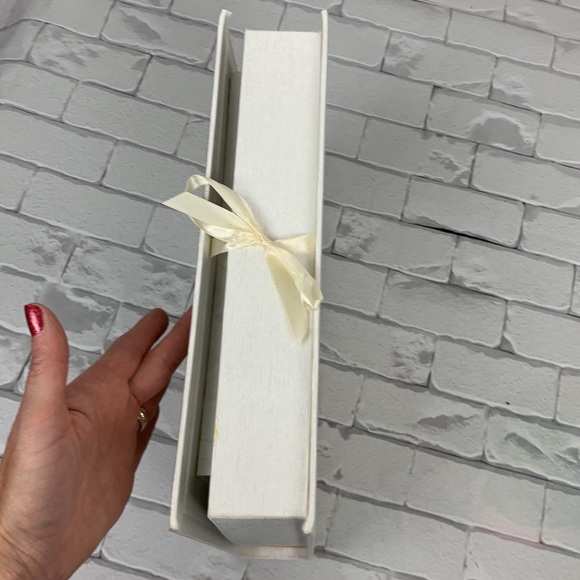 Wedding Album set/storage box. New. Frame, cards, storage. - Picture 10 of 12